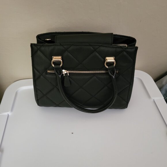 COPY - Guess black quilted purse - Picture 2 of 4